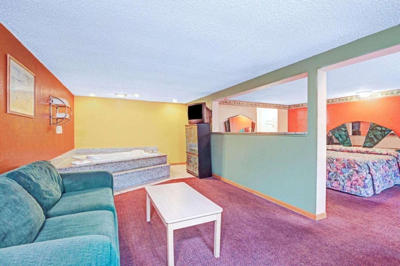 Express Inn Indianapolis Exterior foto